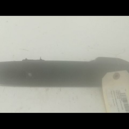 Commande lève-glace porte avant droite occasion RENAULT MEGANE III Phase 1 11-2008->01-2012 1.5 DCI 110ch