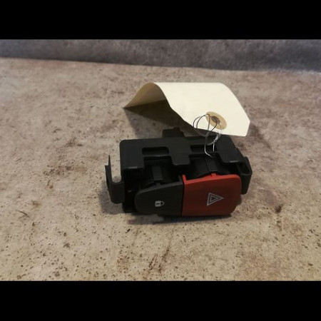 Bouton de warning occasion RENAULT MEGANE III Phase 1 11-2008->01-2012 1.5 DCI 85ch 252100502R