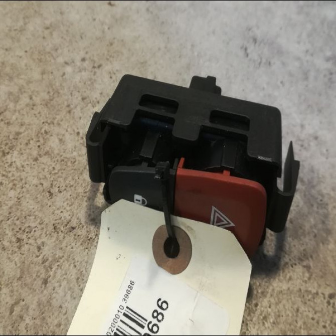 Bouton de warning occasion RENAULT MEGANE III Phase 2 01-2012->06-2014 252100502R 1