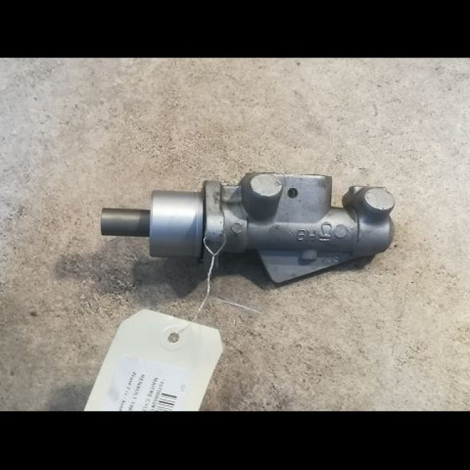 Maitre cylindre occasion RENAULT TWINGO II Phase 2 12-2011->12-2014 1.2i 16v 75ch 7701209642 2