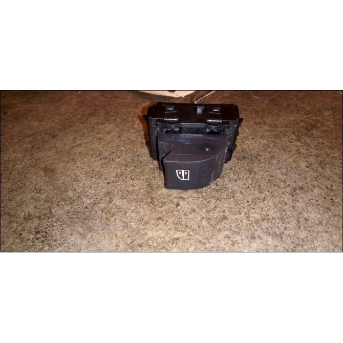 Commande lève-glace porte avant droite occasion RENAULT MEGANE III Phase 1 11-2008->01-2012 1.9 DCI 130ch 1