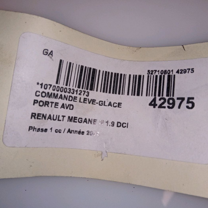 Commande lève-glace porte avant droite occasion RENAULT MEGANE III Phase 1 11-2008->01-2012 1.9 DCI 130ch 4