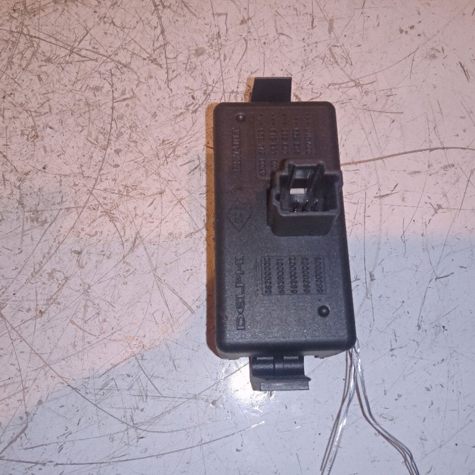 Bouton de warning occasion RENAULT SCENIC III Phase 1 04-2009->11-2011 1.5 DCI 110ch 252100502R 2