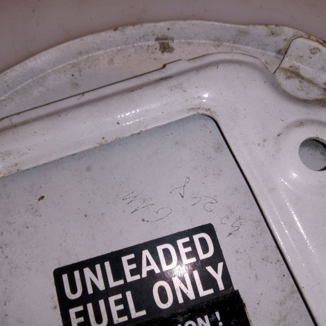 Volet de trappe carburant occasion TOYOTA YARIS III YARIS III Phase 1 2011-03-01->2015-04-30 1.5 100ch 773500D080 3