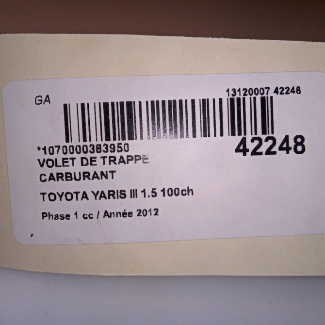 Volet de trappe carburant occasion TOYOTA YARIS III YARIS III Phase 1 2011-03-01->2015-04-30 1.5 100ch 773500D080 4