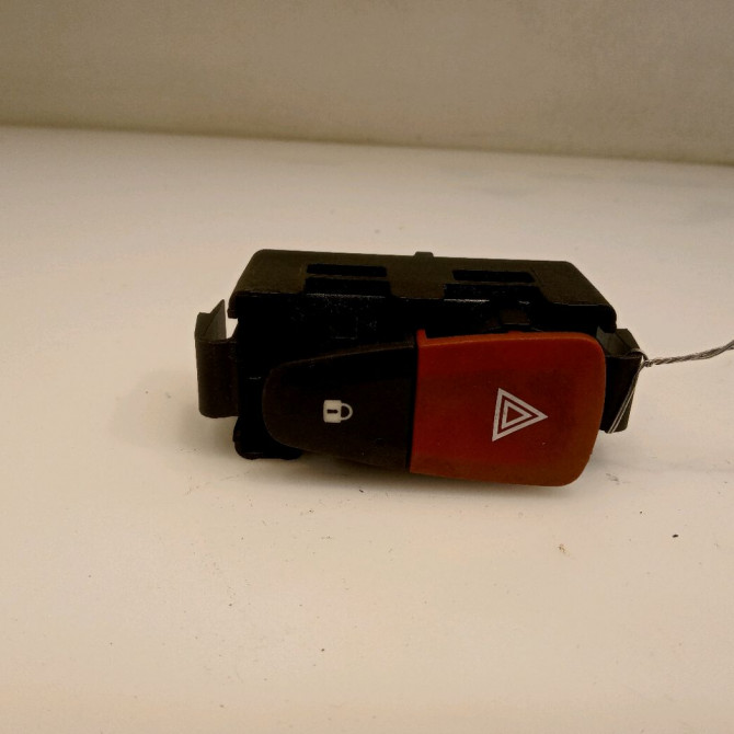 Bouton de warning occasion  252100502R 1