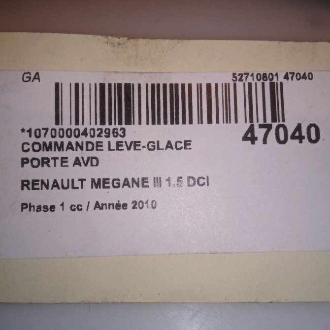 Commande lève-glace porte avant droite occasion RENAULT MEGANE III Phase 1 11-2008->01-2012 1.5 DCI 110ch 5