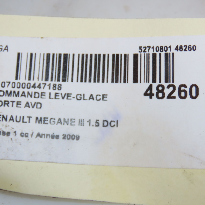 Commande lève-glace porte avant droite occasion RENAULT MEGANE III Phase 1 11-2008->01-2012 1.5 DCI 105ch 3