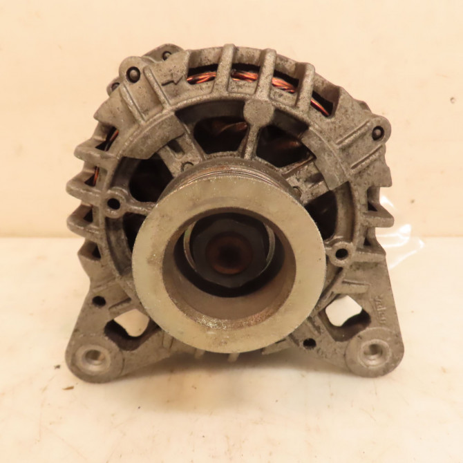 Alternateur occasion RENAULT CLIO III Phase 2 03-2009->12-2014 1.2 TCE 16v 100ch 8200718724 1