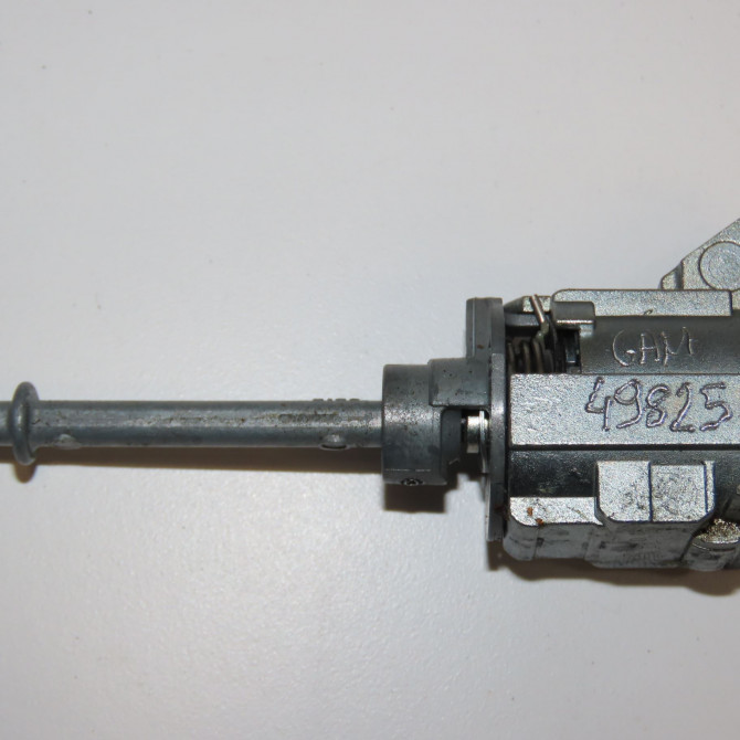 Kit serrures + antivol occasion TOYOTA YARIS III Phase 2 06-2014->... 1.5 100ch 897040D830 5