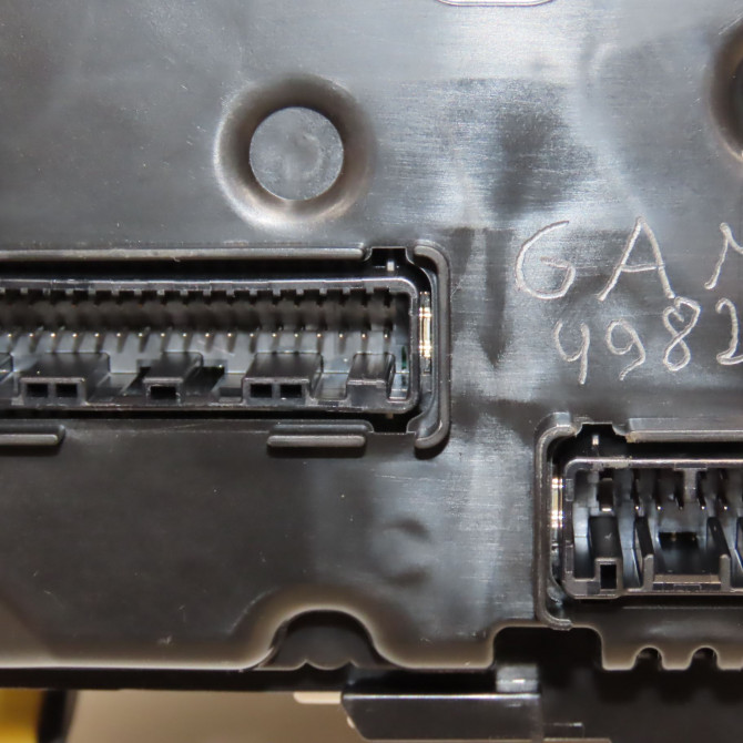 Compteur occasion TOYOTA YARIS III Phase 2 06-2014->... 1.5 100ch 838000UL60 4