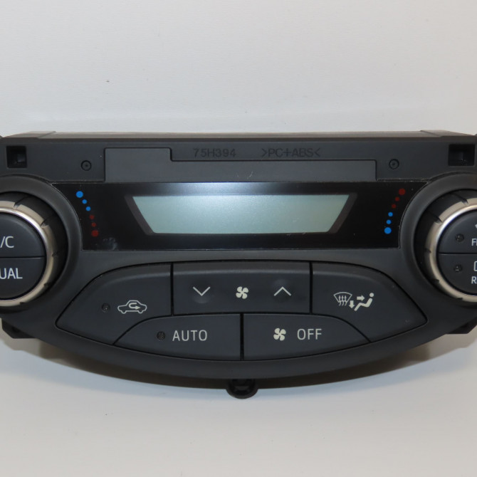 Commande de chauffage occasion TOYOTA YARIS III Phase 2 06-2014->... 1.5 100ch 559000D800C3 1