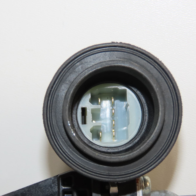 Mecanisme + moteur lève-glace avant droit occasion TOYOTA YARIS III Phase 1 04-1995->04-1999 1.5 HYBRID 100ch 698100D300 3