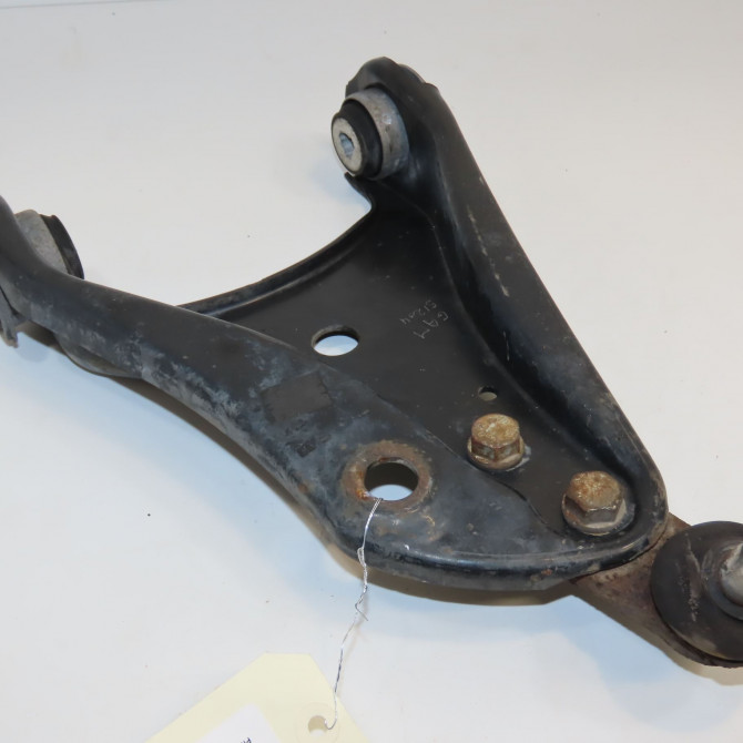 Triangle inf avd occasion RENAULT TWINGO II Phase 1 06-2007->11-2011 1.2i 16v 75ch 8200942396 1