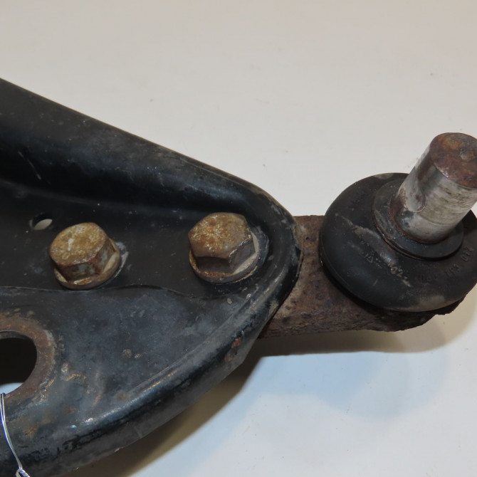 Triangle inf avd occasion RENAULT TWINGO II Phase 1 06-2007->11-2011 1.2i 16v 75ch 8200942396 4