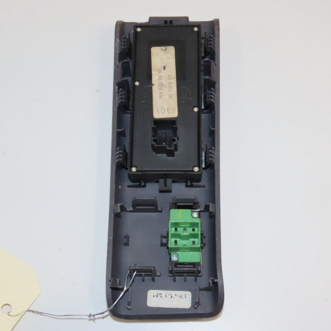 Commande lève-glace porte avant gauche occasion MERCEDES CLASSE A I Phase 1 01-1998->03-2001 A 170 CDI 2