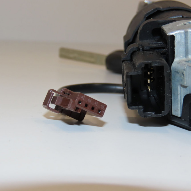 Calculateur moteur occasion PEUGEOT 2008 Phase 1 01-2013->... 1.6 E-HDI 92ch 1610190180 6