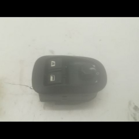 Commande lève-glace porte avant gauche occasion CITROEN JUMPY I Phase 2 01-2004->12-2006 2.0 HDi 95ch 6554WH