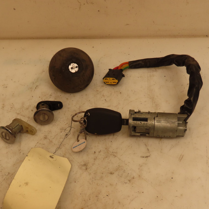 Kit serrures + antivol occasion DACIA LOGAN I Phase 1 MCV 01-2007->10-2008 1.5 DCI 85ch 1