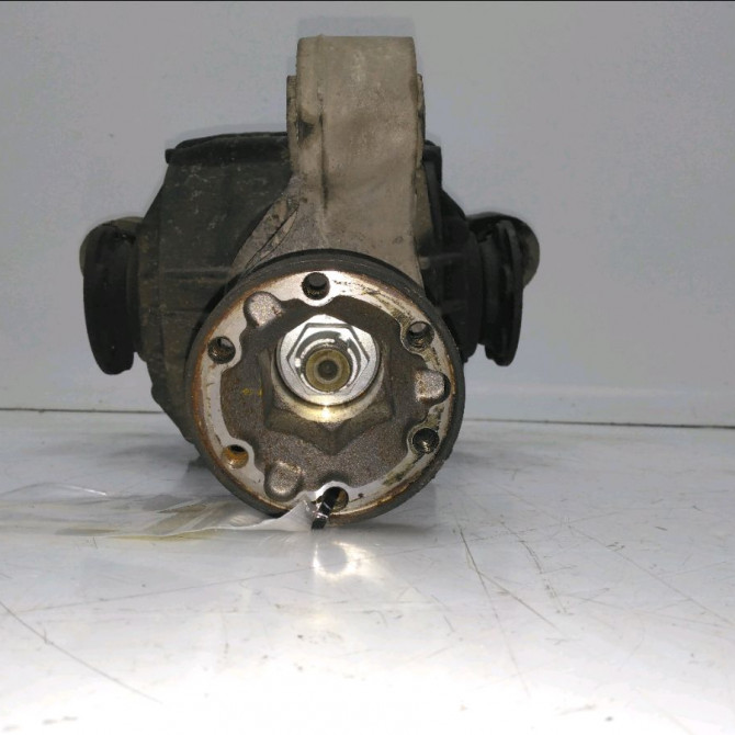 Pont arriere occasion VOLKSWAGEN TOUAREG I Phase 1 11-2002->12-2006 2.5 TDI 175ch AB525017D 2