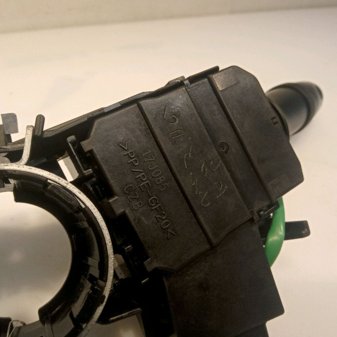 Commande clignotant occasion PEUGEOT 108 Phase 1 06-2014->... 1.0 VVTI 68ch B000796480 3