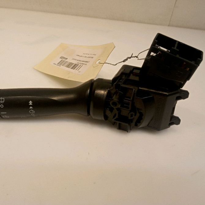 Commande essuie glace occasion PEUGEOT 108 Phase 1 06-2014->... 1.0 VVTI 68ch B000777880 1