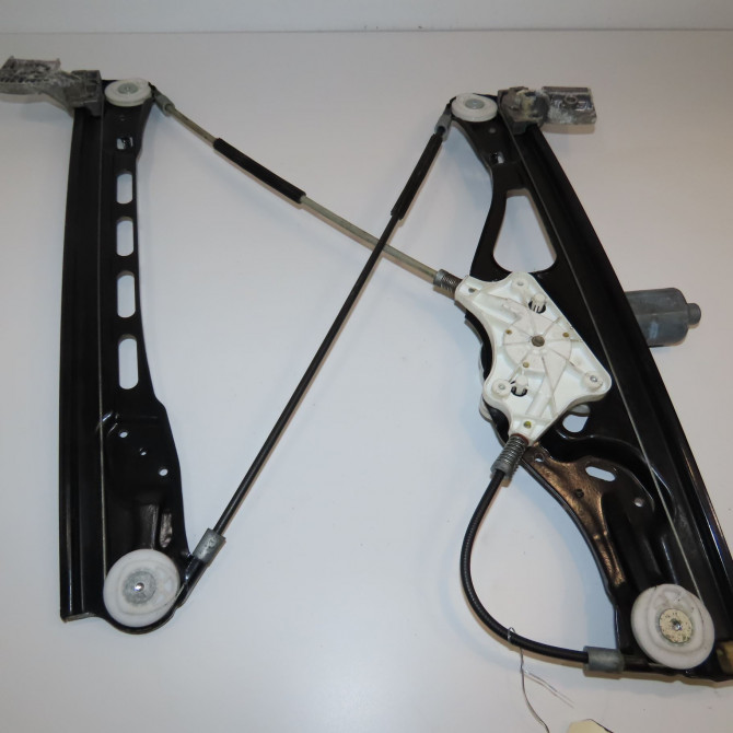 Mecanisme + moteur lève-glace avant droit occasion MERCEDES CLASSE E III Phase 1 03-2002->06-2006 E270 CDI 177ch 2117200446 1