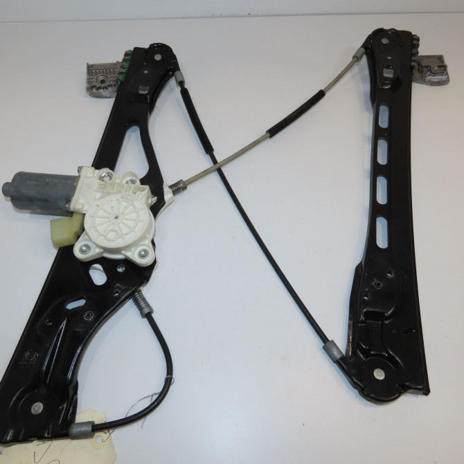 Mecanisme + moteur lève-glace avant droit occasion MERCEDES CLASSE E III Phase 1 03-2002->06-2006 E270 CDI 177ch 2117200446 2
