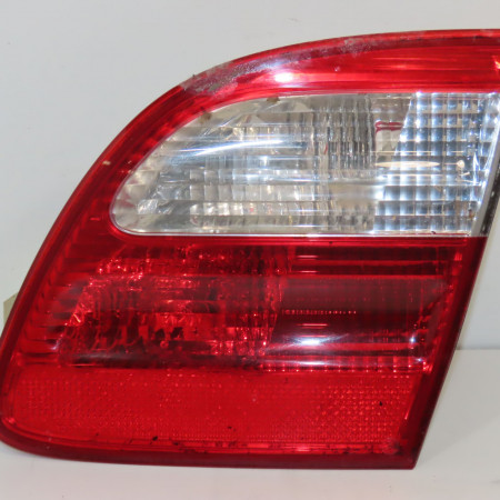 Feu arrière intérieur droit occasion MERCEDES CLASSE E III Phase 1 03-2002->06-2006 E270 CDI 177ch 2118201464