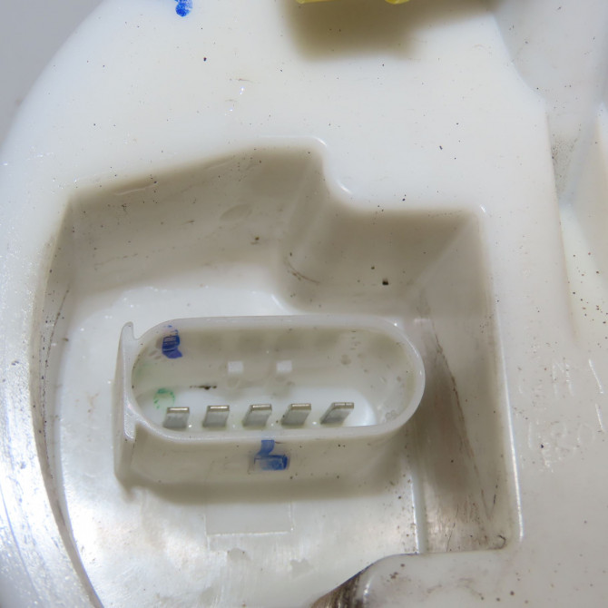 Jauge a carburant occasion MERCEDES CLASSE E III Phase 1 03-2002->06-2006 E270 CDI 177ch 2114705894 3