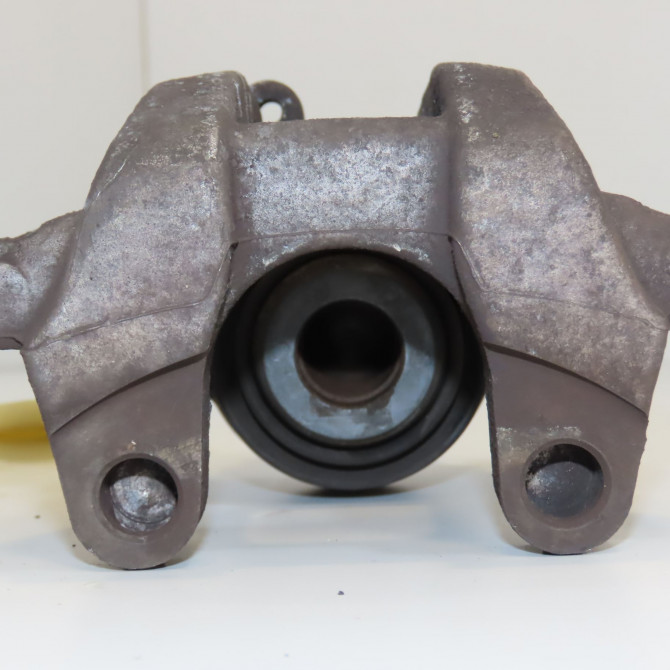 Etrier de frein arrière droit occasion MERCEDES CLASSE E III Phase 1 03-2002->06-2006 E270 CDI 177ch 24202883 2