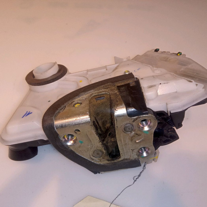 Serrure porte avg occasion PEUGEOT 108 Phase 1 06-2014->... 1.0 VVTI 68ch B000847080 1