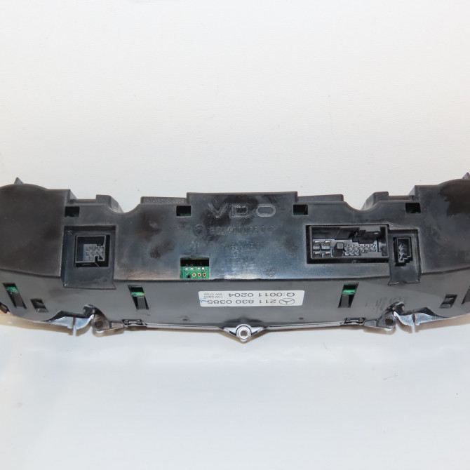 Commande de chauffage occasion MERCEDES CLASSE E III Phase 1 03-2002->06-2006 E270 CDI 177ch 2118300385 2