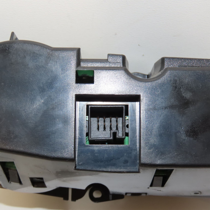 Commande de chauffage occasion MERCEDES CLASSE E III Phase 1 03-2002->06-2006 E270 CDI 177ch 2118300385 3