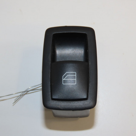 Commande leve-glace porte arrière droite occasion MERCEDES CLASSE A II Phase 1 12-2004->04-2008 2.0 CDI 16v 110ch 25182005109116
