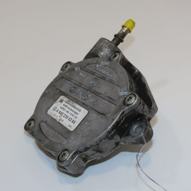 Pompe a vide occasion MERCEDES CLASSE A II Phase 1 12-2004->04-2008 2.0 CDI 16v 110ch 6402300265 1