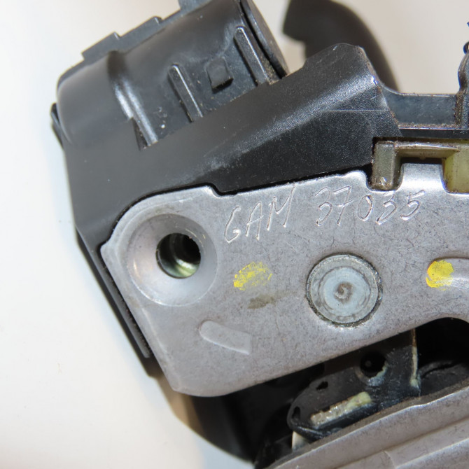 Serrure porte ard occasion RENAULT MEGANE III Phase 2 01-2012->06-2014 1.5 DCI 90ch 825020002R 7