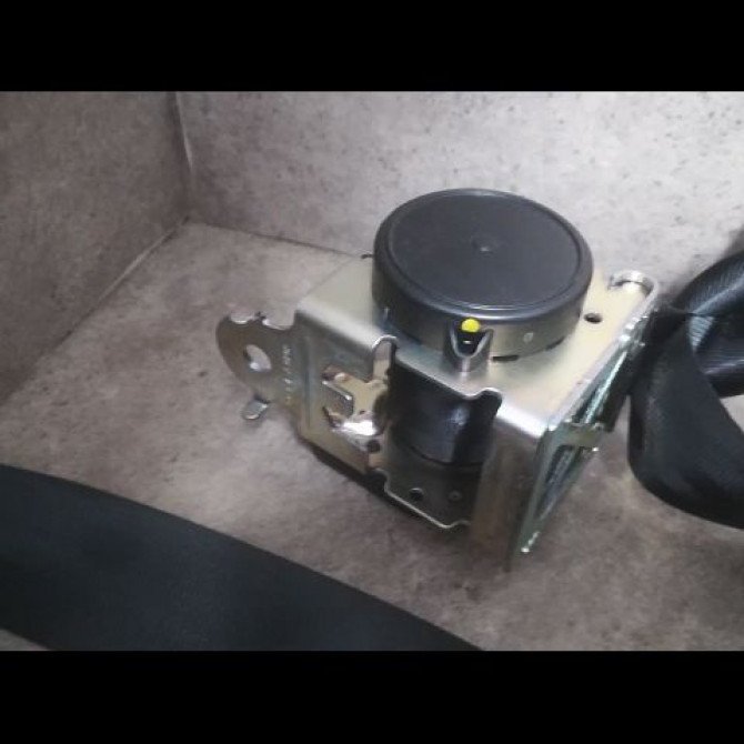 Ceinture arrière gauche occasion DACIA SANDERO II Phase 1 10-2012->... 1.0i 75ch 888418448R 3