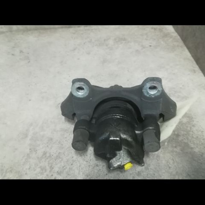 Etrier de frein avant gauche occasion DACIA SANDERO II Phase 1 10-2012->... 1.0i 75ch 410116639R 2