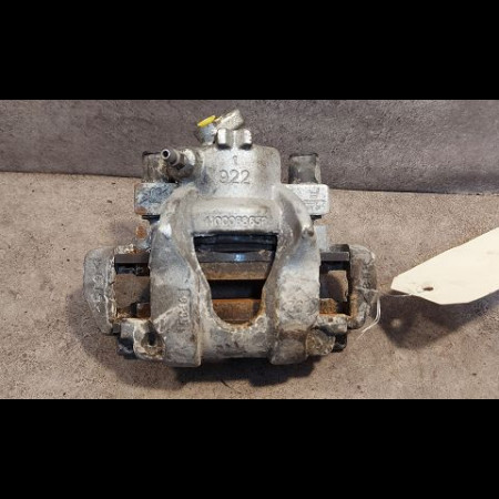 Etrier de frein avant droit occasion DACIA SANDERO II Phase 1 04-1995->04-1999 1.0i 75ch 410014752R