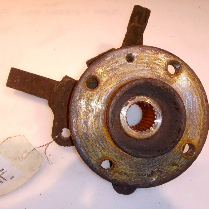 Moyeu avg occasion RENAULT CLIO CAMPUS II Phase 1 07-2006->07-2009 1.5 DCI 65ch 402027463R 1