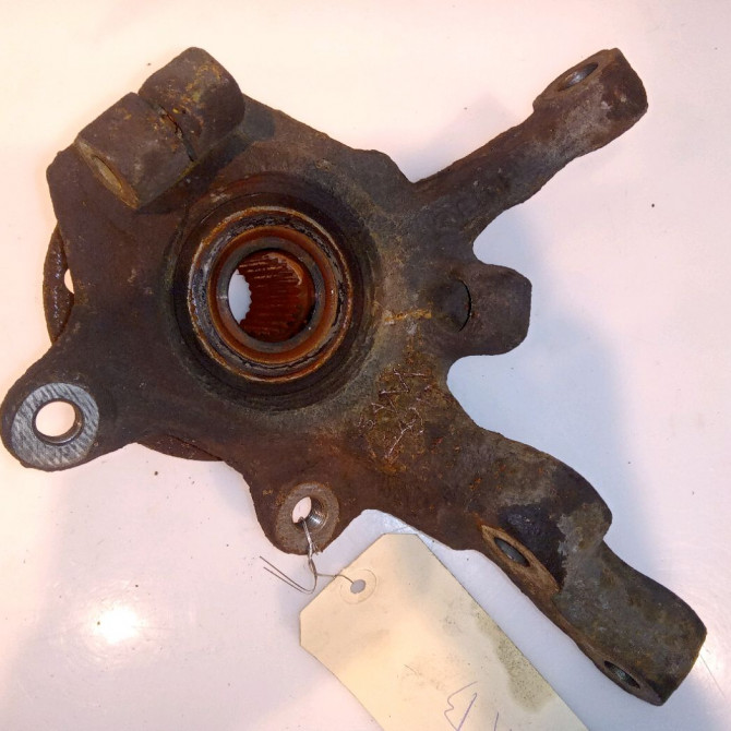 Moyeu avg occasion RENAULT CLIO CAMPUS II Phase 1 07-2006->07-2009 1.5 DCI 65ch 402027463R 2