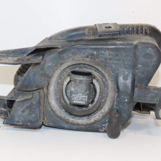 Phare antibrouillard avant droit occasion MERCEDES CLASSE E III Phase 1 03-2002->06-2006 E270 CDI 177ch 2118200656 2