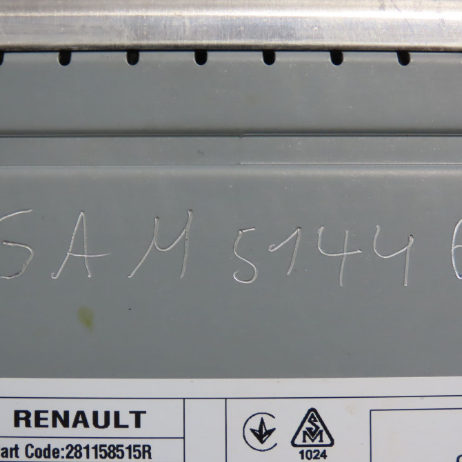 Autoradio occasion DACIA SANDERO II Phase 1 04-1995->04-1999 1.0i 75ch 280210478R 4