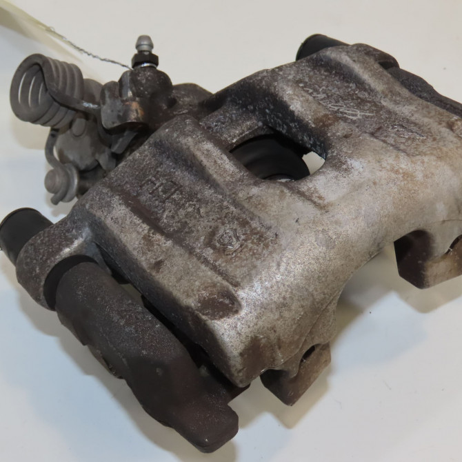 Etrier de frein arrière gauche occasion FORD CMAX I Phase 1 09-2003->03-2007 1.8 TDCI 115ch 2080516 1