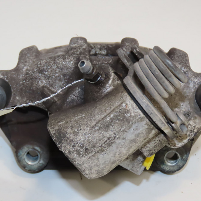 Etrier de frein arrière gauche occasion FORD CMAX I Phase 1 09-2003->03-2007 1.8 TDCI 115ch 2080516 3