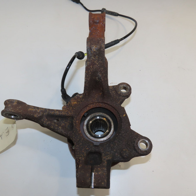 Moyeu avg occasion DACIA SANDERO II Phase 1 04-1995->04-1999 1.0i 75ch 402027463R 2