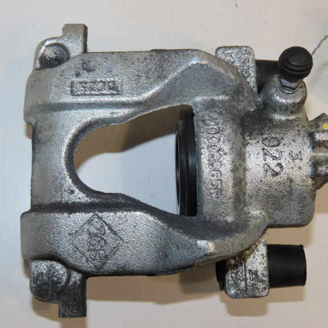 Etrier de frein avant droit occasion DACIA SANDERO II Phase 1 04-1995->04-1999 1.0i 75ch 410014752R 4