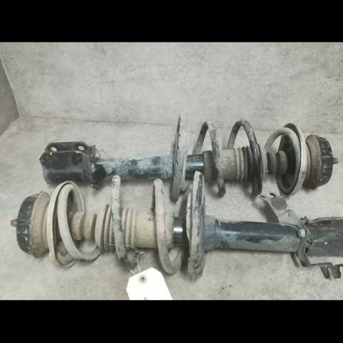 Amortisseur avant droit occasion DACIA SANDERO II Phase 1 10-2012->... 1.0i 75ch 543025522R 1