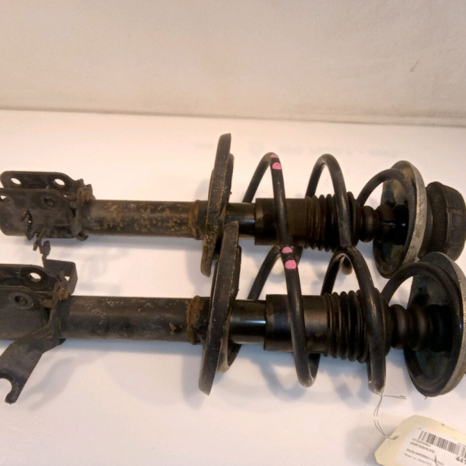 Amortisseur avant droit occasion DACIA SANDERO II Phase 1 10-2012->... 1.2i 75ch 543025522R 1